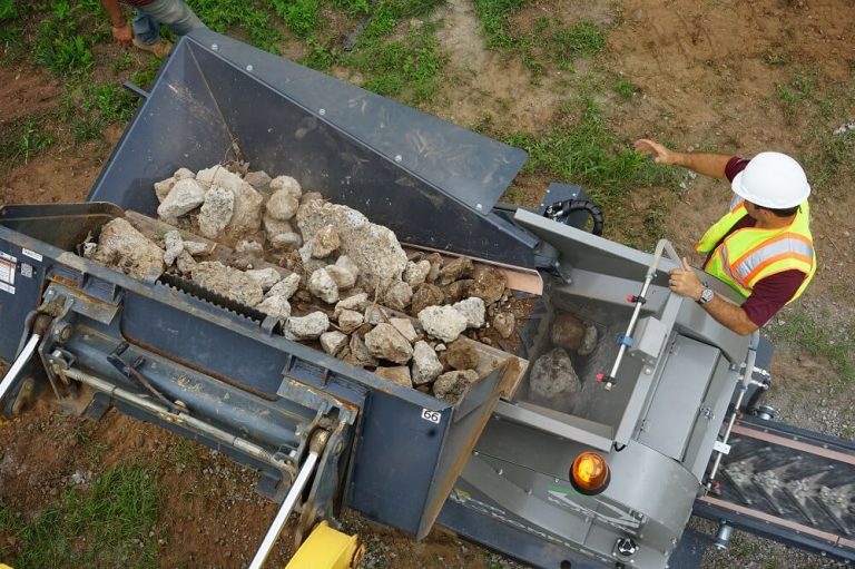 K JC503 Mobile Mini Jaw Crusher Komplet America   Small Rock Crushers Screeners Shredders Faqs 768x511 