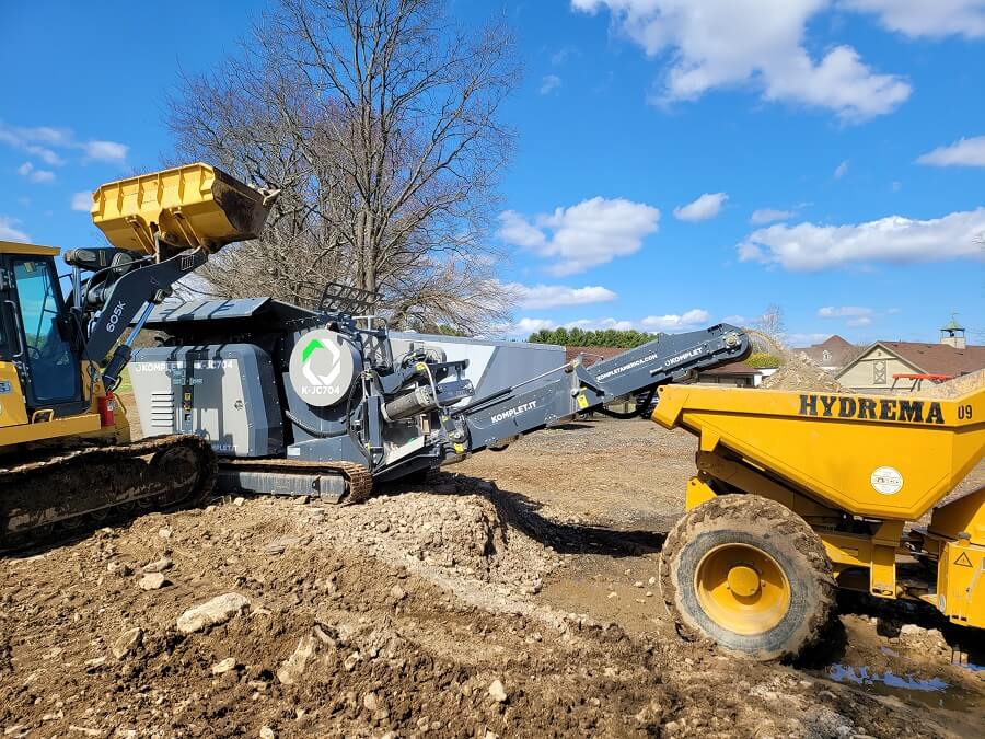 do-away-with-excavationremoval-downtime-try-the-kjc704-jaw-crusher