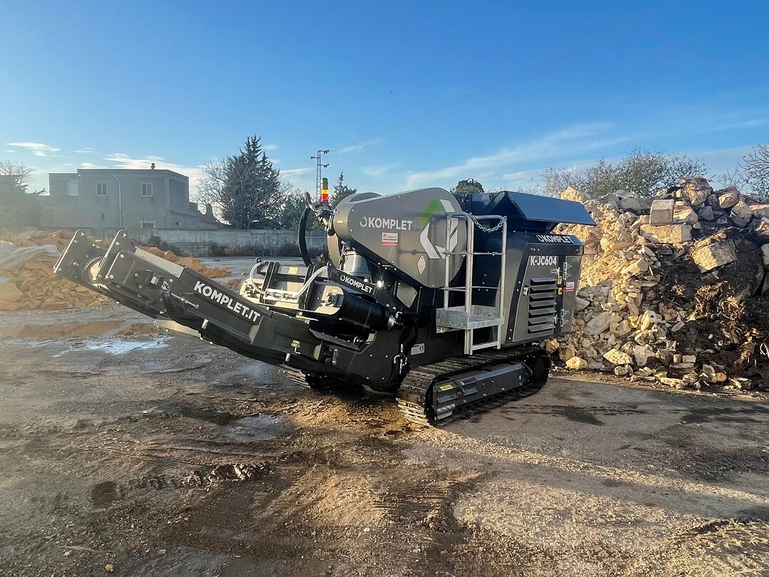 komplet-k-jc-604-jaw-crusher-on-site-recycling-solution-komplet-america