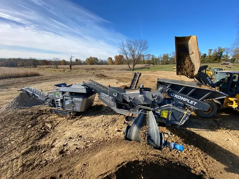 Concrete Crushers and Screeners Maximize Processing Efficiency - Komplet America