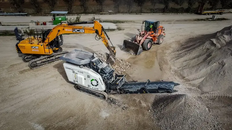 How to Size a Demolition Crusher Based on Project Volume and Crew Workflow A Basic Guide - Komplet America