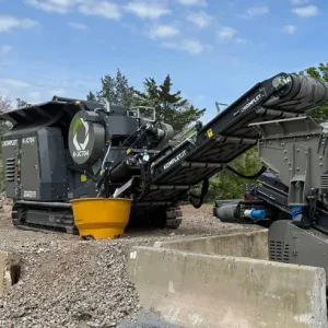 Komplet Mobile Jaw Crusher K-JC 704 Crushing Equipment - Komplet America Product Image